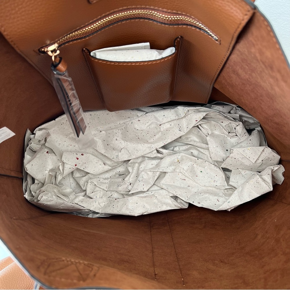 NWT Steve Madden Cognac Tote - Picture 7 of 15